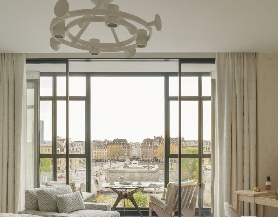 Cheval Blanc Paris